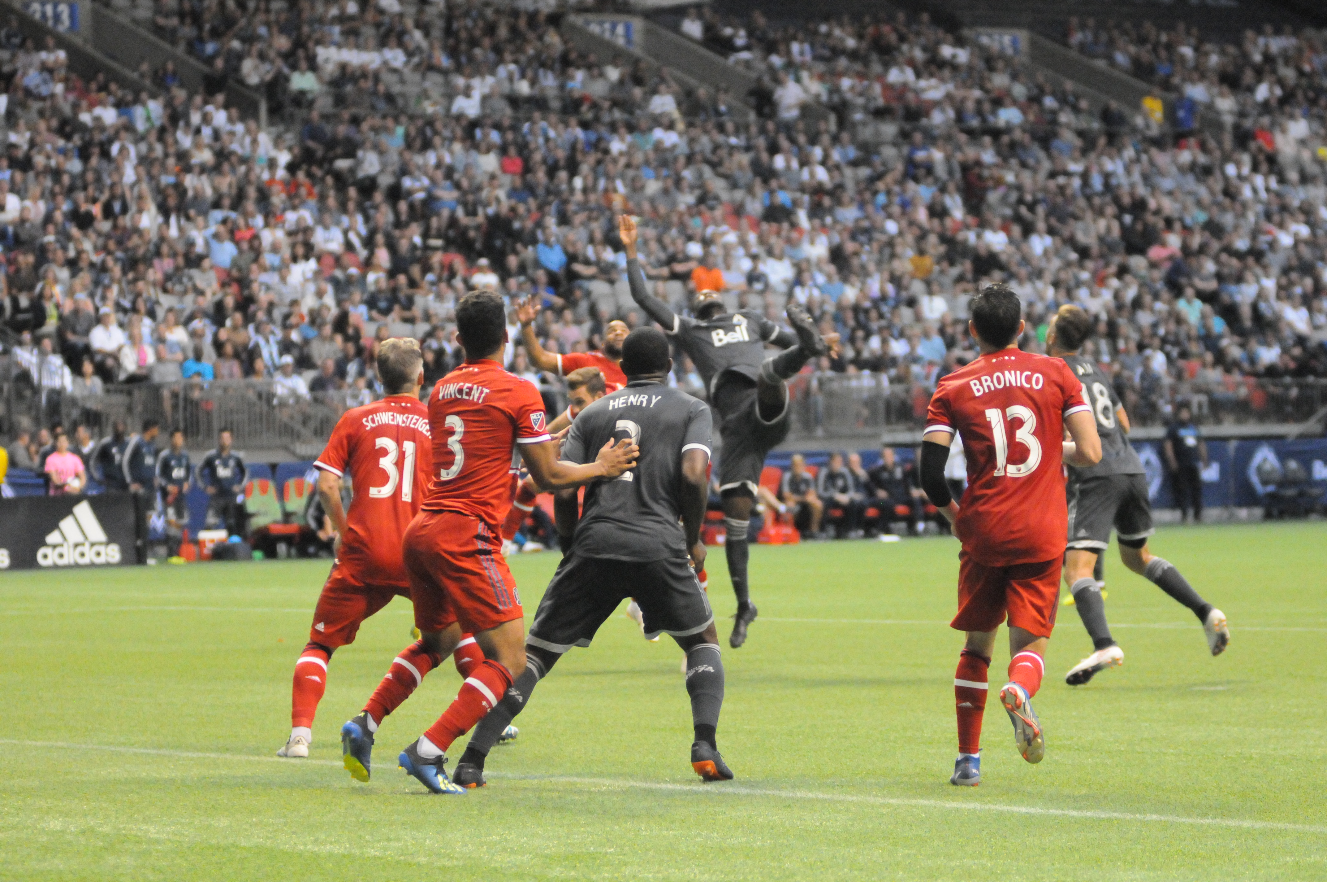 Photo By Preston Yip